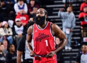 开云下载-美国男篮横扫南韩男篮，哈登制霸全场