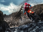 开云APP-当新西兰踏平亚特兰大，C罗状态火热背后的全球足球文化隐喻