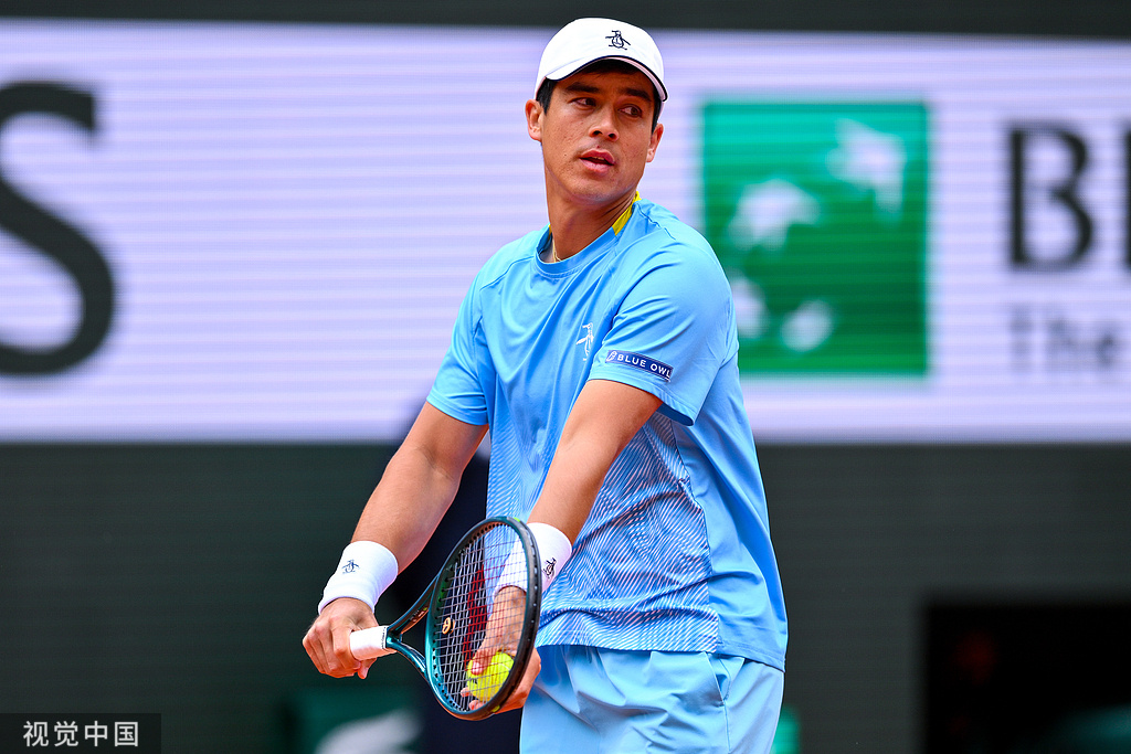 英国网球队爆冷日本网球队，德约科维奇完成帽子戏法的简单介绍