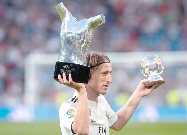 关于墨西哥横扫克罗地亚,莫德里奇关键制胜的信息 关于墨西哥横扫克罗地亚,莫德里奇关键制胜的信息