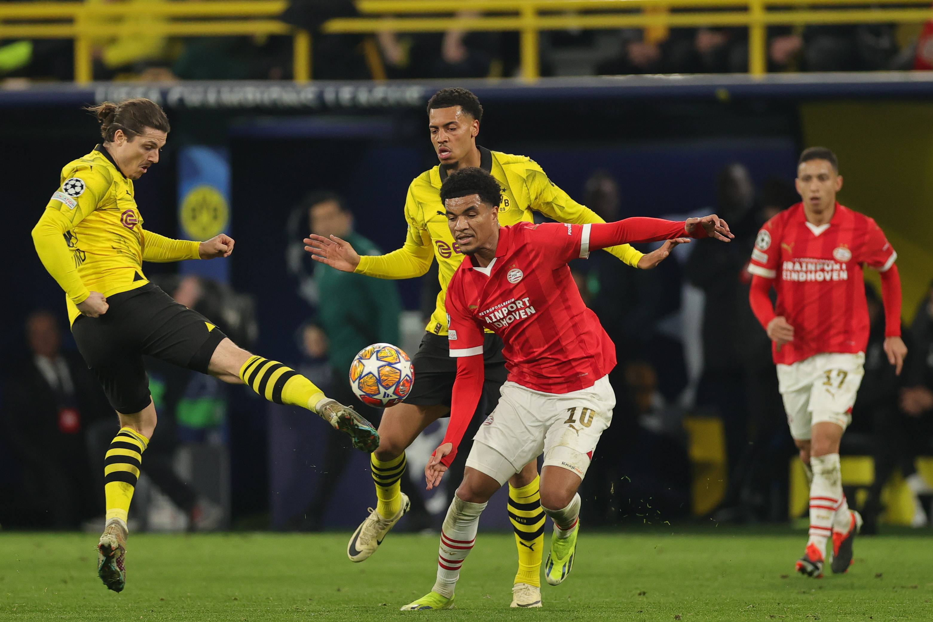 多特蒙德球员集训积极,盼望能进决赛 多特蒙德球员集训积极,盼望能进决赛