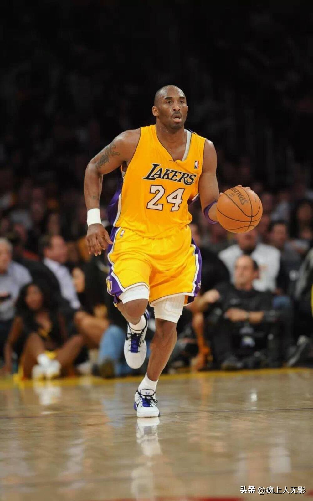 绿茵场上的篮球巨星闪耀登场 绿茵场上的篮球巨星闪耀登场