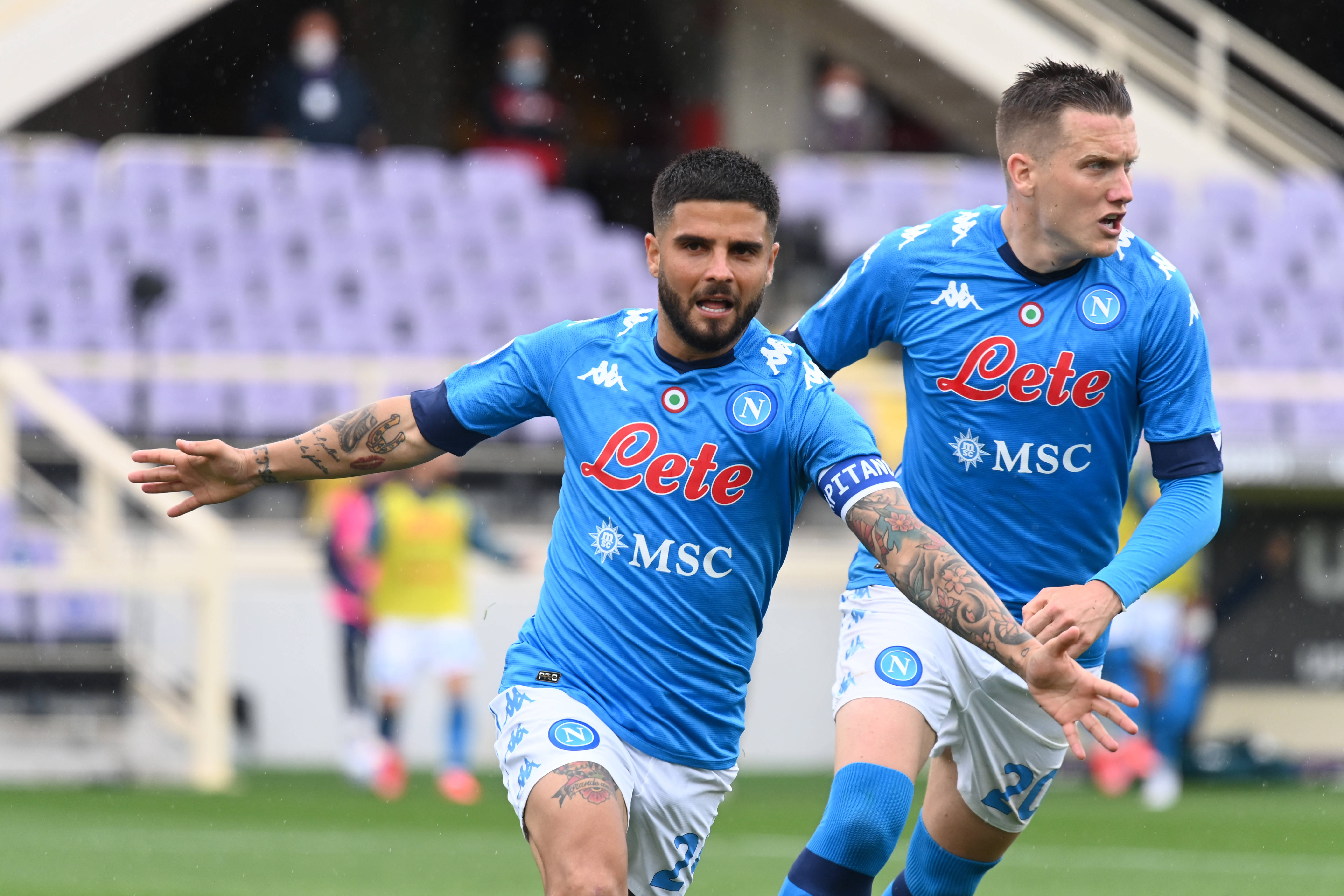 关于那不勒斯客场逼平对手，继续追赶领头羊的信息