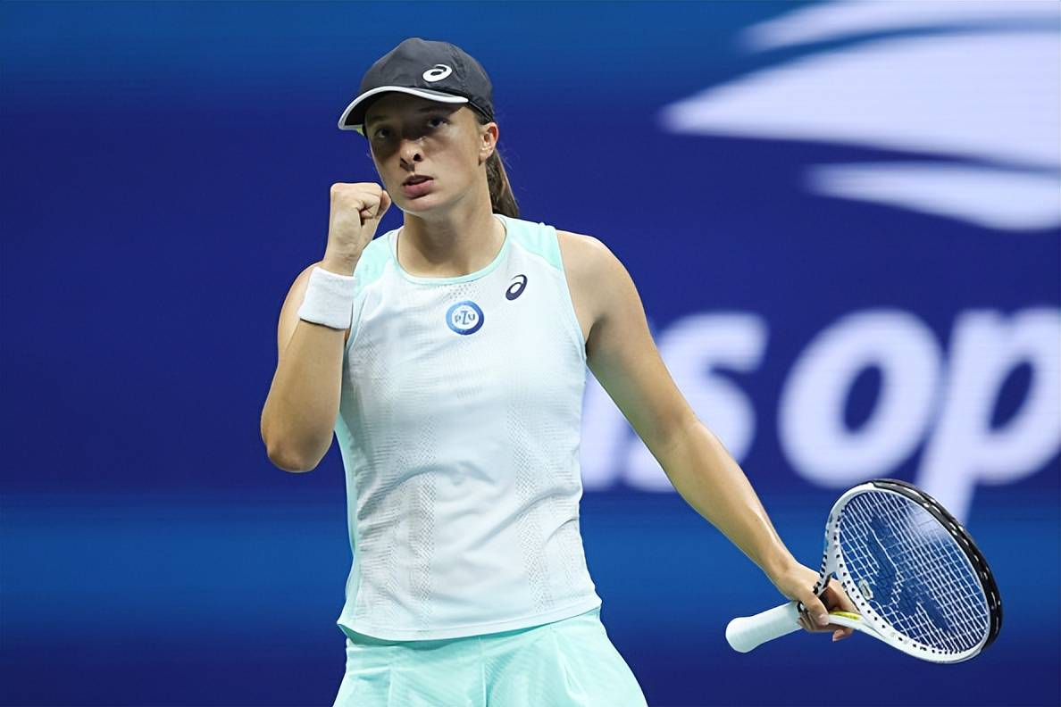 关于澳大利亚网球队险胜意大利网球队,梅德韦杰夫制霸全场的信息 关于澳大利亚网球队险胜意大利网球队,梅德韦杰夫制霸全场的信息