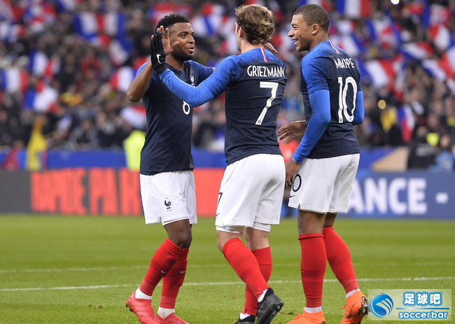 法国队绝杀奥地利队，奥恰洛夫统治全场