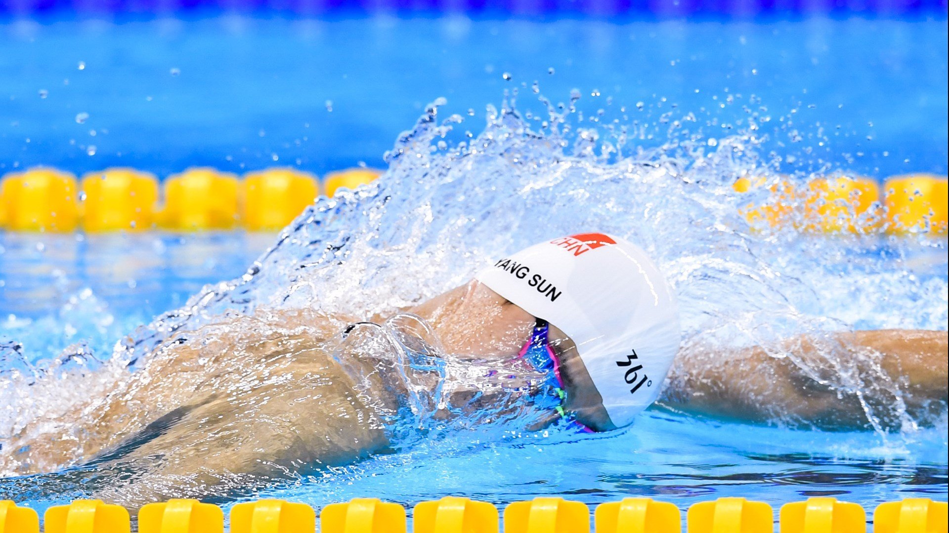 金玟哉打出统治级数据,英格兰爆冷巴黎,足球世界的冰与火之歌