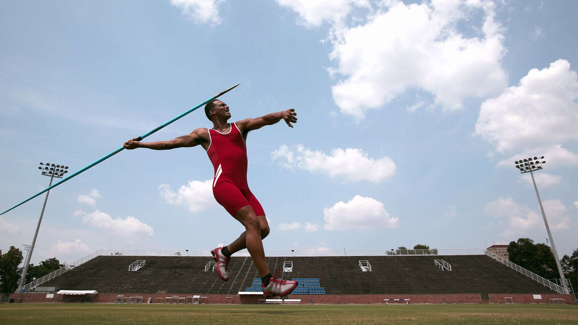 丹麦队险胜泰国队,马琳状态火热,一场技术与意志的较量